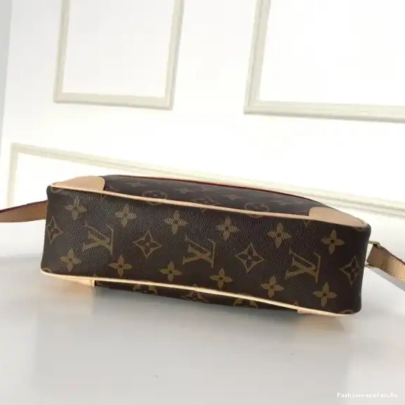 FS CHEAP MESSENGER LOUIS VUITTON BAG 0625